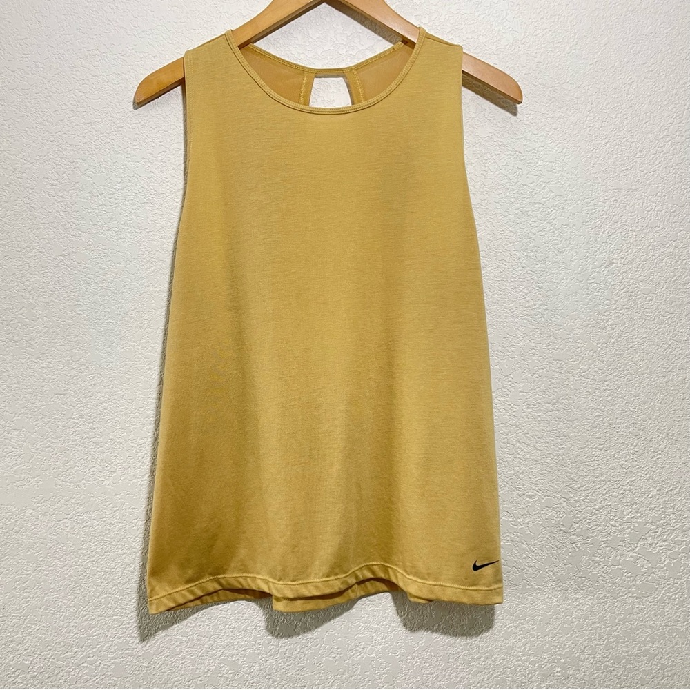 Nike Workout Top